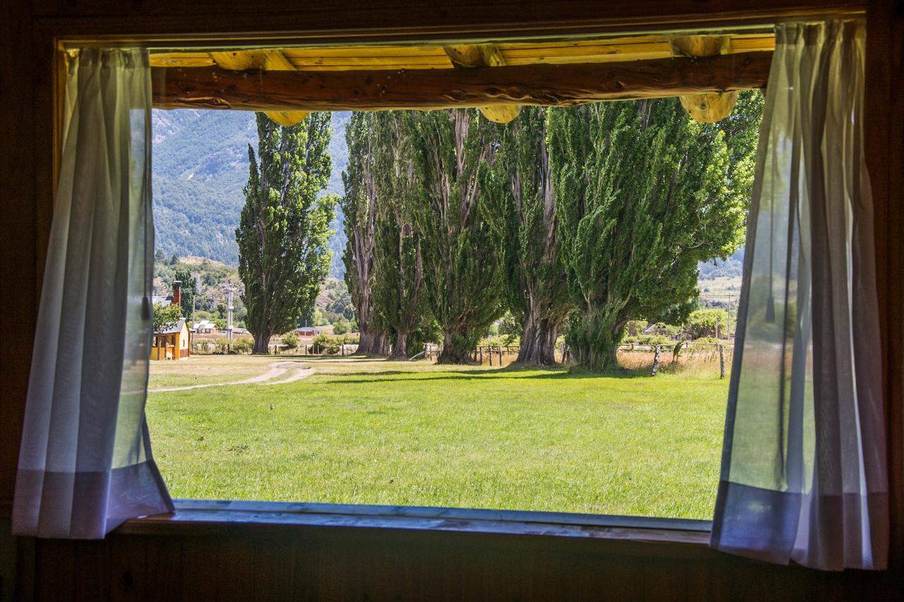 Valle Del Carrileufu Villa Cholila Exterior photo
