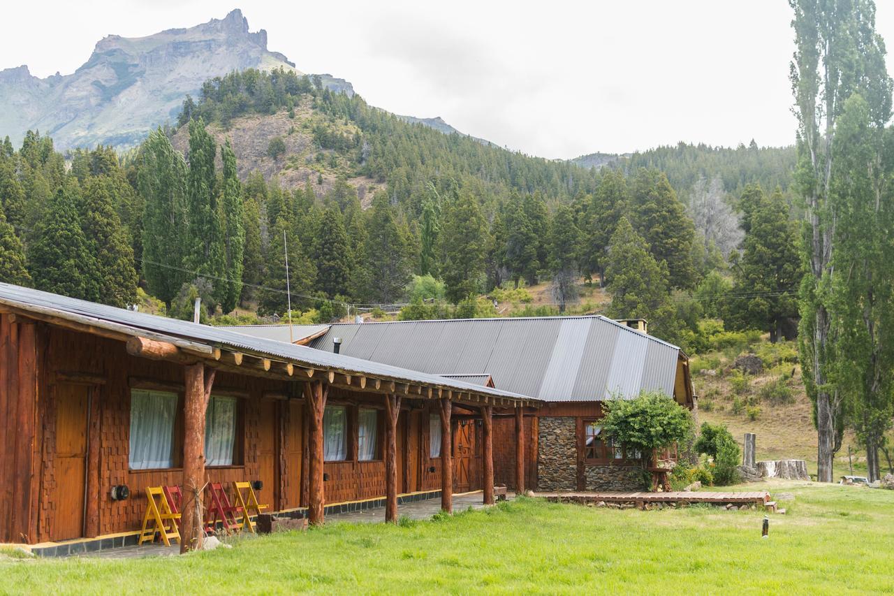 Valle Del Carrileufu Villa Cholila Exterior photo